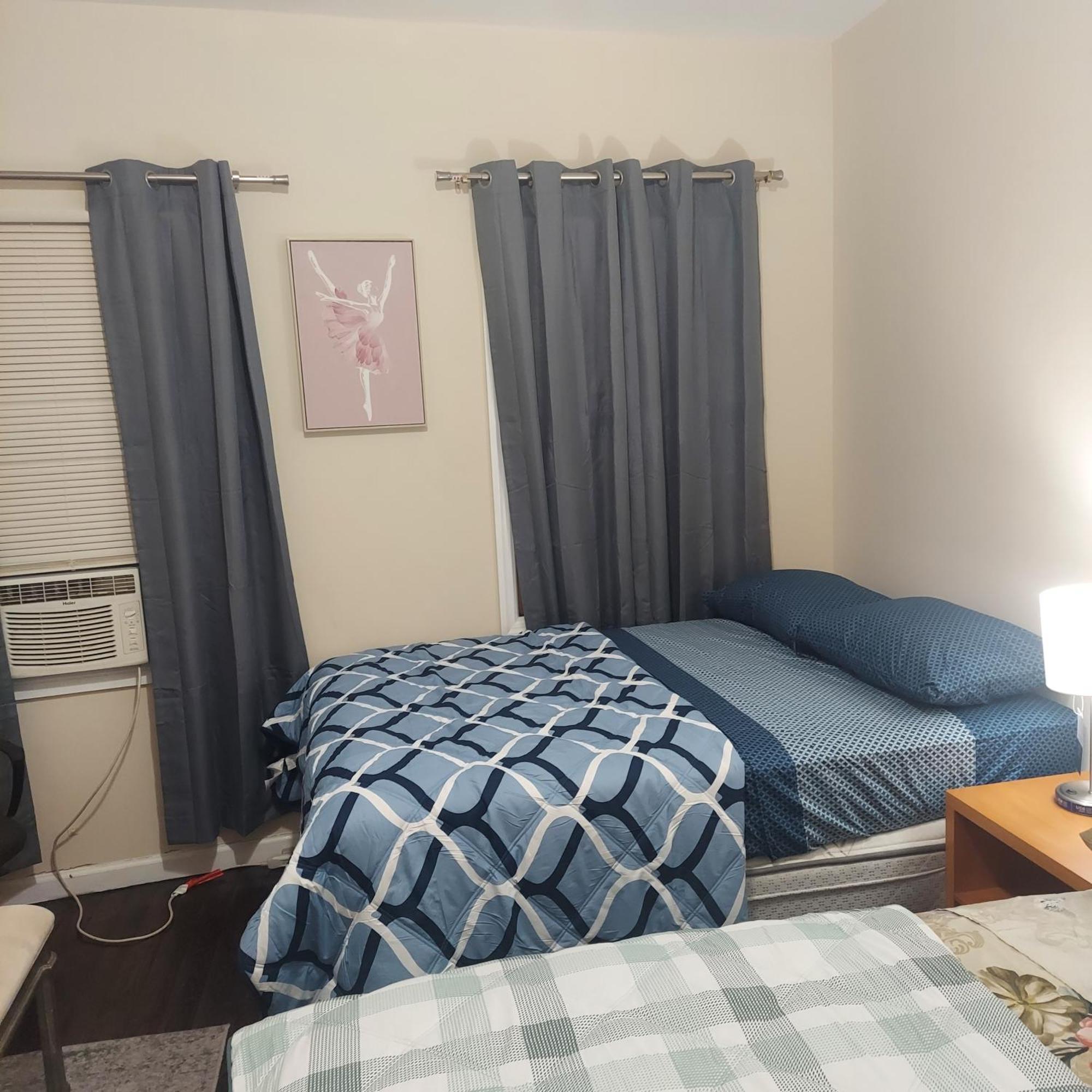 Double Queen Room 6 Minutes Walk To Penn Station Nyc Ewr Jersey City Exterior foto